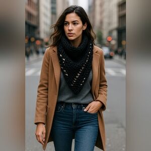 Tonle Chunky Black Rose Gold Woven Scarf  Cowl Neckerchief metallic